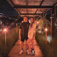 Setelah melakukan istirahat total kini kondisi Sheila dan janinnya pun sudah baik-baik saja. Foto: Instagram/@itssheilamj