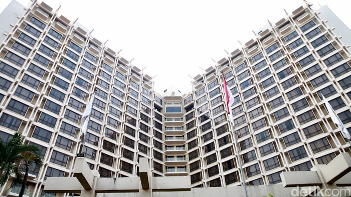Suasana Hotel Sultan di Tengah Sengketa HGB-HPL Lahan Sengketa pengelolaan lahan di kompleks Gelora Bung Karno (GBK), tempat berdirinya Hotel Sultan masih terus bergulir. Begini kondisi terkini Hotel Sultan.
