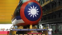 Kapal-kapal selam domestik ini pun diperkirakan bakal terus bertambah seiring keinginan Taipei memproduksi total delapan kapal selam buatan sendiri.  