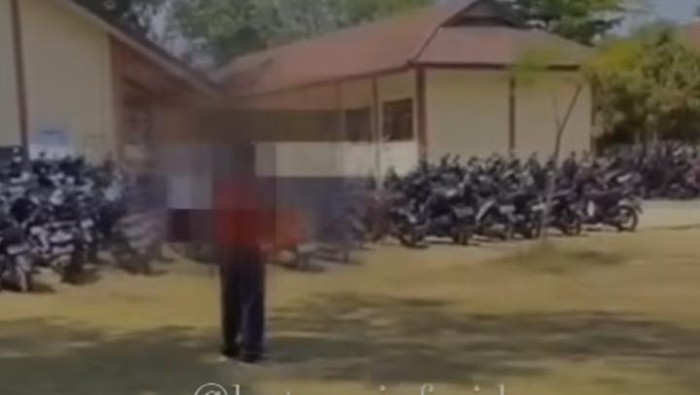 Viral video guru hajar murid di SMKN Batang. Peristiwa ini terjadi Senin (25/9/2023).