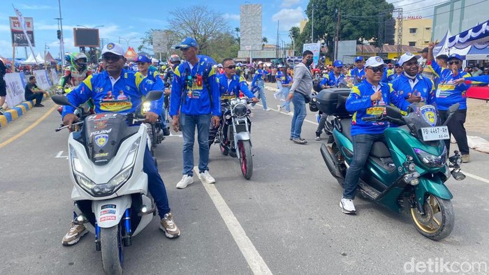 Wakapolda Papua Barat Brigjen Petrus Patrige Renwarin pimpin pemantauan arena balapan motor Kapolda Cup 2023.
