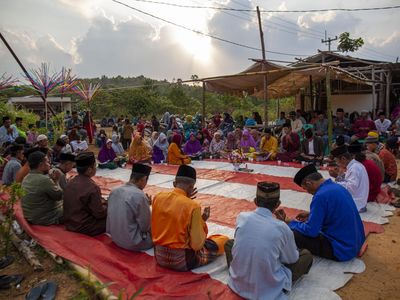 Warga Rempang Doa Bersama Menolak Relokasi