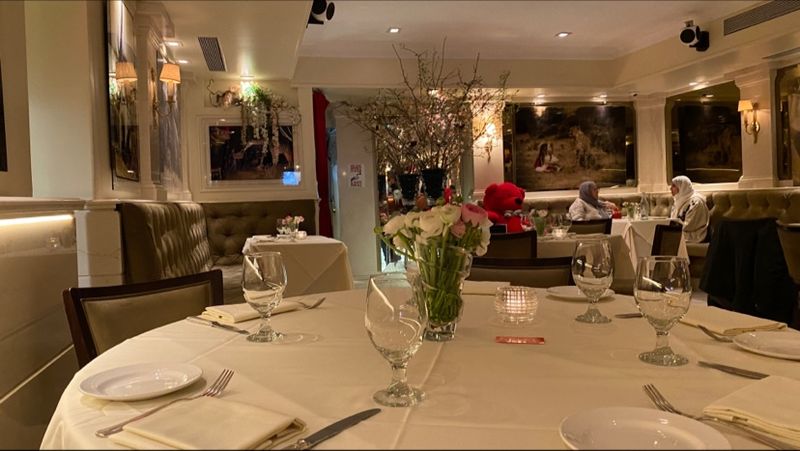 Aromanya Menyengat, Restoran di New York Ini Tak Masak Pakai Bawang Putih