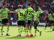 Lini Depan Arsenal Kurang Menggigit