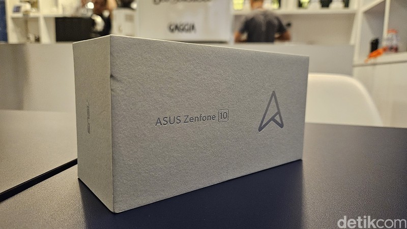 Asus Zenfone 10
