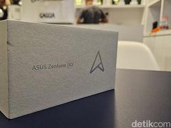 Unboxing Asus Zenfone 10, HP Mungil Spek Mumpuni Harga Rp 9 Juta