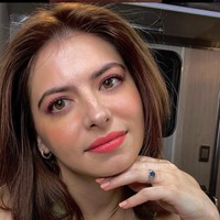 Dari foto yang diunggah ke Instagram, Daniela Aedo tampaknya jarang menggunakan riasan tebal. Ia suka tampil natural dengan sedikit balutan makeup tipis. Foto: Dok. Instagram Daniela Aedo