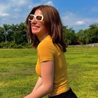 Lahir pada 12 Februari 1995, aktris asal Meksiko ini telah berusia 28 tahun. Rambut pirang Daniela Aedo tetap menjadi ciri khas, seperti karakternya Dulce Maria dalam telenovela ‘Carita de Angel’. Foto: Dok. Instagram Daniela Aedo