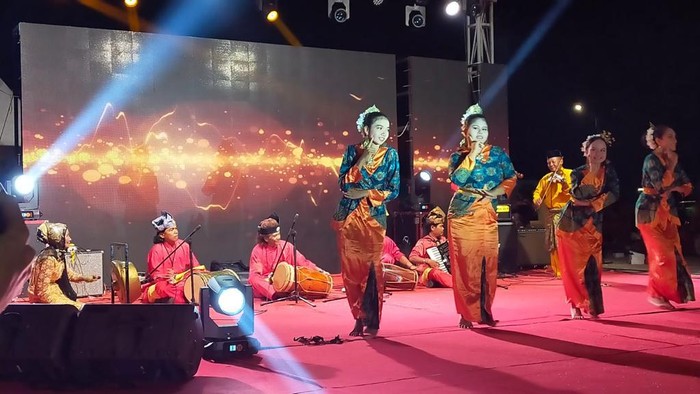 Foto: Penampilan Tari Jogi di Kenduri Seni Melayu (KSM). (Dok Disbudpar Batam)