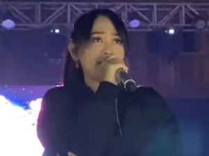 Happy Asmara Sempat Mau Bakar Dupa di Rumah Hantu Darmo Surabaya