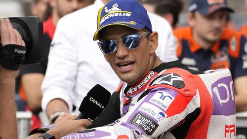 Spains Jorge Martin speaks to the media after the MotoGP qualification session for Sundays Japanese Motorcycle Grand Prix at the Twin Ring Motegi circuit in Motegi, north of Tokyo Saturday Sept. 30, 2023. Martin took the pole position for Sundays race. (AP Photo/Shuji Kajiyama)