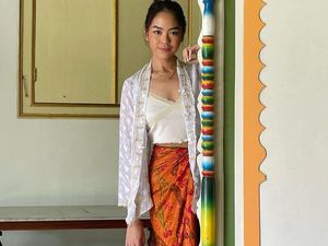 Jelang Hari Batik 2023, Ini 10 Ide OOTD Batik dari Artis dan Selebgram