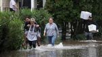 Penampakan Banjir di New York Akibat Curah Hujan Tinggi