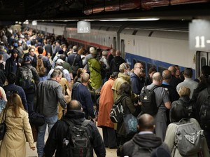 New York Banjir Parah hingga Bikin Lumpuh Kereta Bawah Tanah