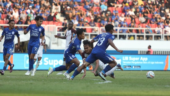 PSM Makassar kalah 1-2 di markas PSIS Semarang dalam laga Liga 1 2023/2024.