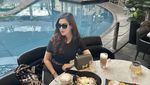 Hobi Mukbang! Selebgram Safa Marwah Lahap Bakso hingga Kerupuk