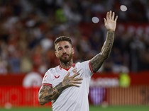 Kesalnya Sergio Ramos Berujung Ogah Tandatangani Jersey Madrid