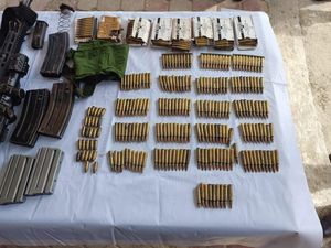 Penampakan 3 Senpi dan Ratusan Amunisi 5 KKB yang Tewas di Papua Pegunungan