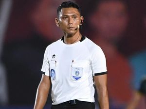 Rekam Jejak Agus Fauzan, Wasit PSIS Vs PSM yang Dikeluhkan Bernardo Tavares