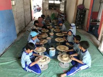 Geliat Wisata Edukasi Gerabah Bojonegoro dari Tenda Terpal Jadi Galeri