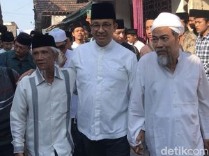 Putra Mbah Moen Gus Najih Nyatakan Dukung Anies Baswedan-Cak Imin