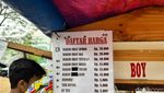 Bakso Gerobakan Viral di BSD Ini Habiskan 45 kg Daging Sehari