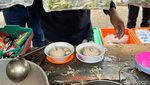 Bakso Gerobakan Viral di BSD Ini Habiskan 45 kg Daging Sehari