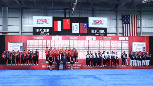 Tim bulutangkis Indonesia menjadi runner-up kejuaraan dunia beregu campuran junior 2023 (BWF World Junior Mixed Team Championships 2023).