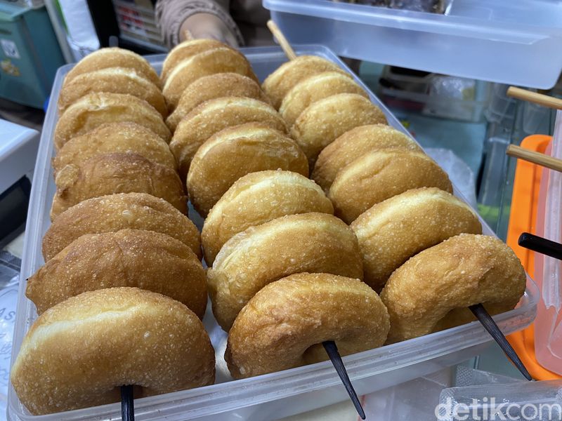 Donat Ellie yang legendaris di Glodok