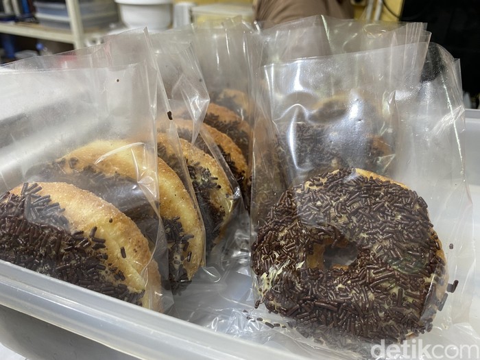 Donat Ellie yang legendaris di Glodok