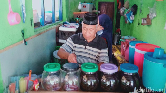 Es gosrok Pak Amir Klaten. Foto diunggah Minggu (1/10/2023).