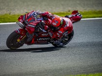 MotoGP Mandalika 2023: Jorge Martin Crash, Bagnaia Juara!
