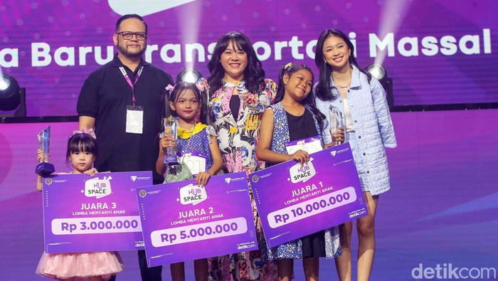 Ini Para Juara Lomba Menyanyi Anak Hub Space 2023 Sebanyak 20 peserta mengikuti lomba menyanyi anak ajang Hub Space X KAI Expo 2023. Ini dia para juaranya.