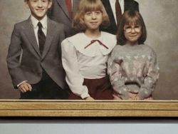 Potret Haru Mengulang Momen Masa Silam Penuh Kenangan