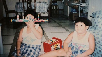 Main Lego, dulu kecil sekarang sudah besar. Foto: Boredpanda