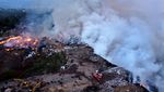 TPA Sumompo Manado Terbakar