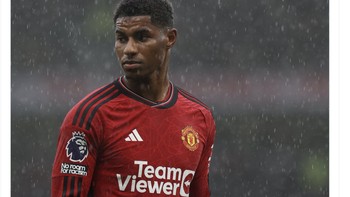 Marcus Rashford yang melempem terus membuat MU terpuruk. Foto: Twitter