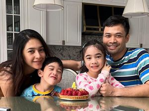 Rayakan Ultah Putranya, Nabila Syakieb Tampil Natural Tanpa Makeup