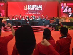 Megawati Tutup Rakernas IV PDIP