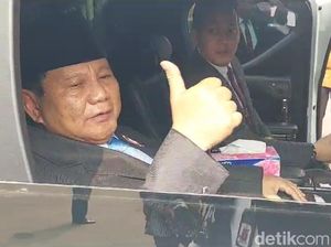 LSI Denny JA: Prabowo Ungguli Ganjar dan Anies Siapapun Cawapresnya