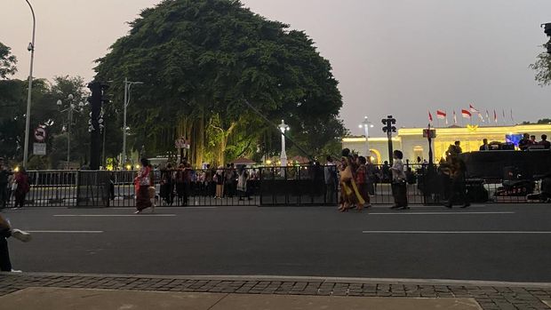 Rekayasa lalin jelang Istana Berbatik (Devi Puspitasari/detikcom)