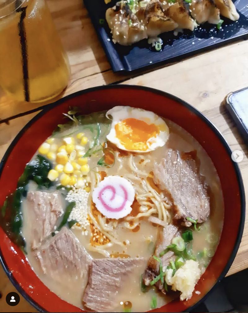 Rekomendasi 5 Ramen Kaki Lima Enak Milik Mantan Chef Resto
