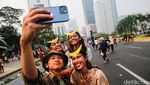 Seru! Swafoto dengan Penari Sumba Barat di CFD