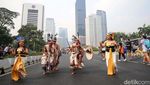 Seru! Swafoto dengan Penari Sumba Barat di CFD