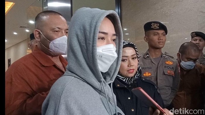 Amanda Manopo saat ditemui di Bareskrim.