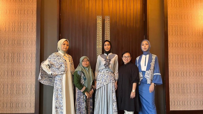 Batik khas Indramayu saat dipamerkan di ajang nasional