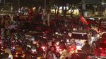Bertahan hingga Malam, Aliansi Buruh Akhirnya Membubarkan Diri