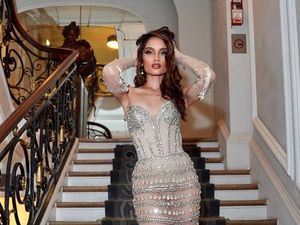 Bingung Cara Melawak, Cinta Laura Belajar dari Asri Welas