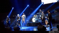Tanda Mata adalah sebuah bentuk event inisiatif dari mendiang Glenn Fredly yang bertujuan untuk memberikan apresiasi dari para perwakilan pelaku seni bagi para musisi Indonesia yang memiliki dedikasi tinggi terhadap industri musik Indonesia. (Foto: Chelsea Olivia Daffa)