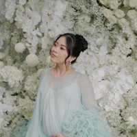 Putri Hary Tanoesoedibjo, Jessica Tanoesoedibjo saat ini tengah menantikan kelahiran anak pertamanya dengan Jonathan Natakusuma. Jelang proses persalinan Jessica tampak menjalani pemotretan maternity. Foto: Instagram/@jessicatanoe